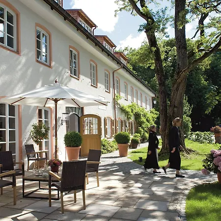Brauereigasthof-hotel 4*